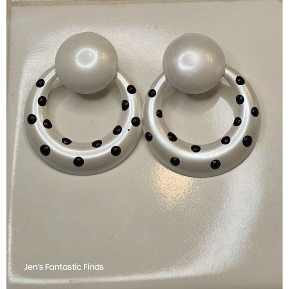 Vintage White Circle Black Polka‎ Dot Earrings - Picture 2 of 5